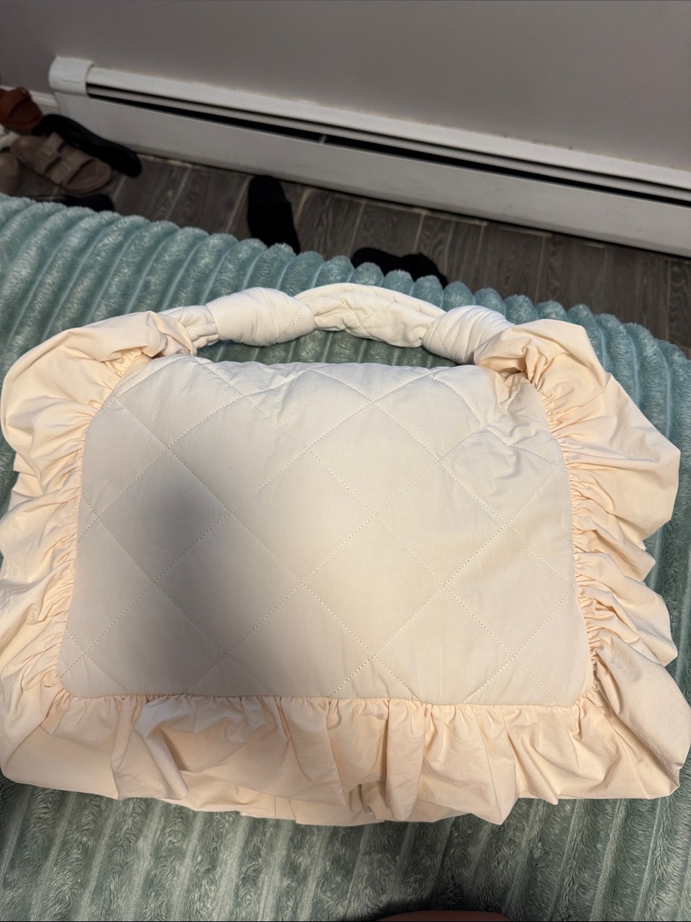 Selkie The Strawberry Milk Couch Cushion Clutch Shoulder Bag - Picture 4 of 4